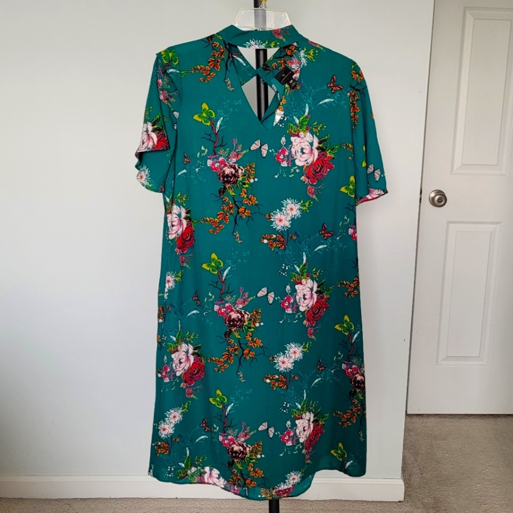 Women's Dresse Bundle Size L